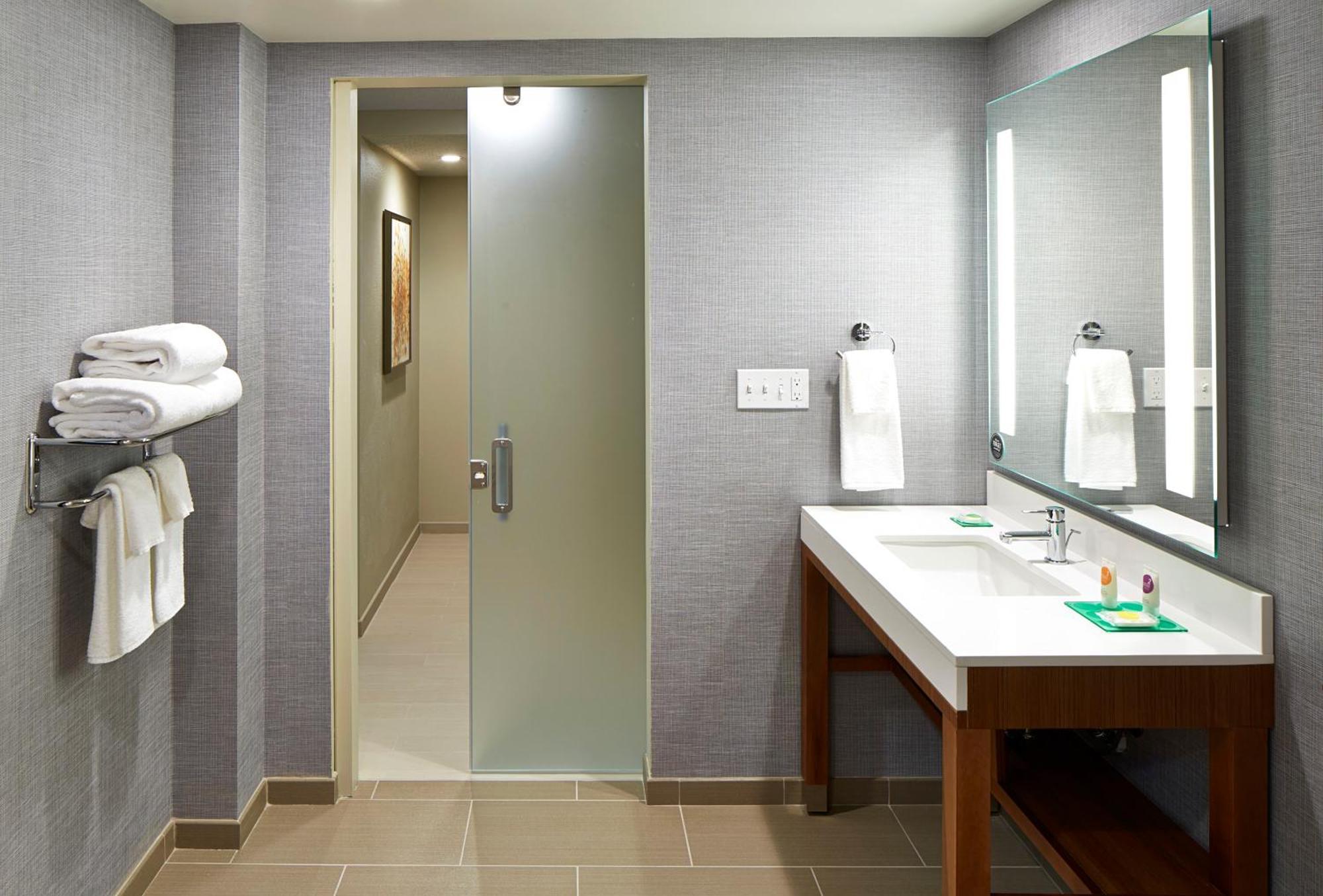 ไฮแอท เพลส แลนซิง-อีสต์ Hotel แลนซิ่ง ห้อง รูปภาพ
